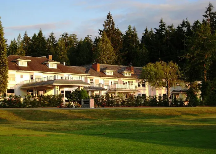 Crown Mansion Boutique Hotel & Villas Qualicum Beach